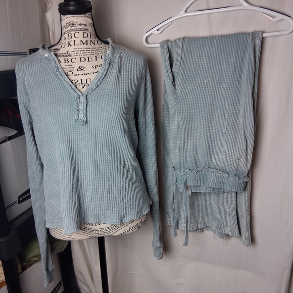 Mono B Tops - Mono B Womens Light Blue Waffle Knit Apparel Large